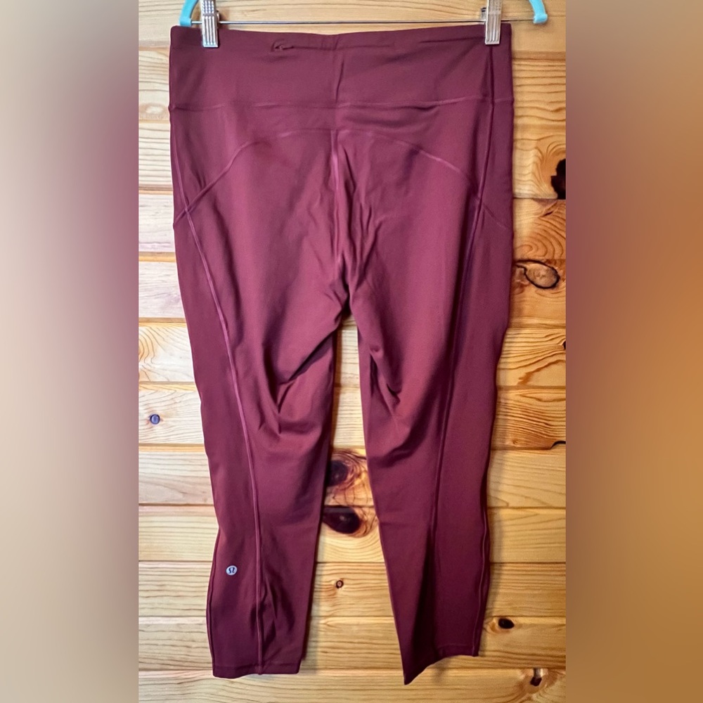Women's Lululemon Pace Rival Crop *22" Dark Adobe Sz 12 - Picture 2 of 9